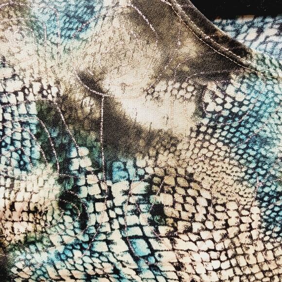 Blouse Size XL Mob Wife Teal Reptile Metallic Maximalist Witchy Artsy Edgy Y2K - Picture 8 of 14